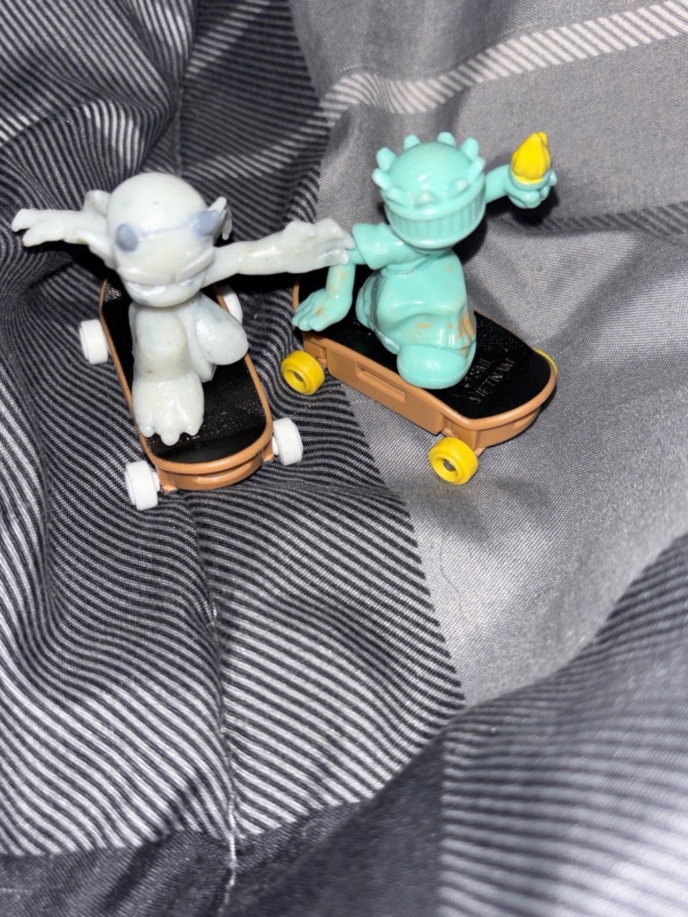 & Other Stories Mint Green and White Skateboard Monster Duo